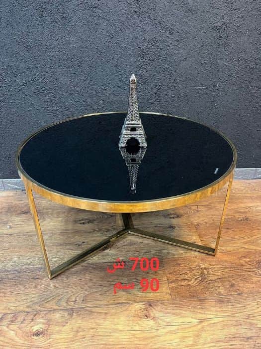 שולחן עגול זהב שחור 90 ס"מ מתכת עם זכוכית בצבע שחור