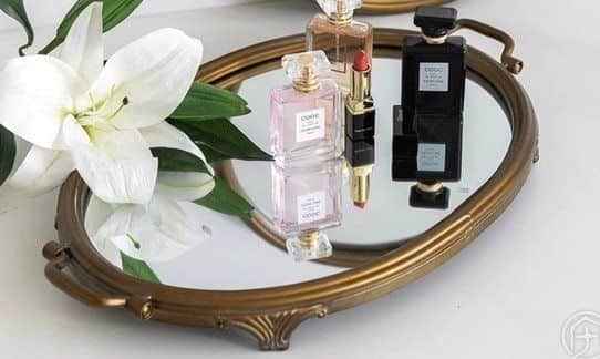 מגש מראה אובלי עם מסגרת מתכת 50 ס"מ